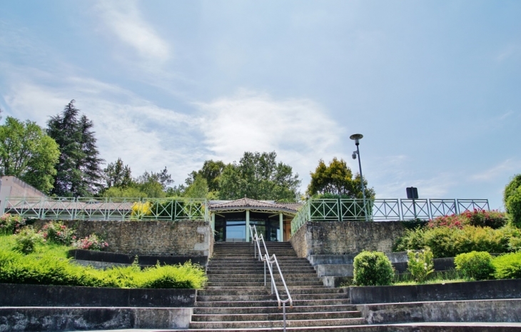 Le Village - Notre-Dame-de-Sanilhac