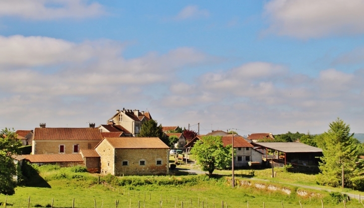Le Village - Paussac-et-Saint-Vivien
