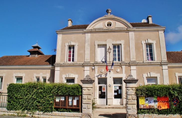 La Mairie - Paussac-et-Saint-Vivien