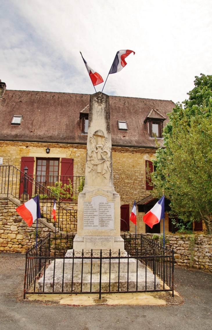 Monument-aux-Morts - Prats-de-Carlux