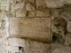 Le château de Bridoire : inscription sous l'escalier de la tour