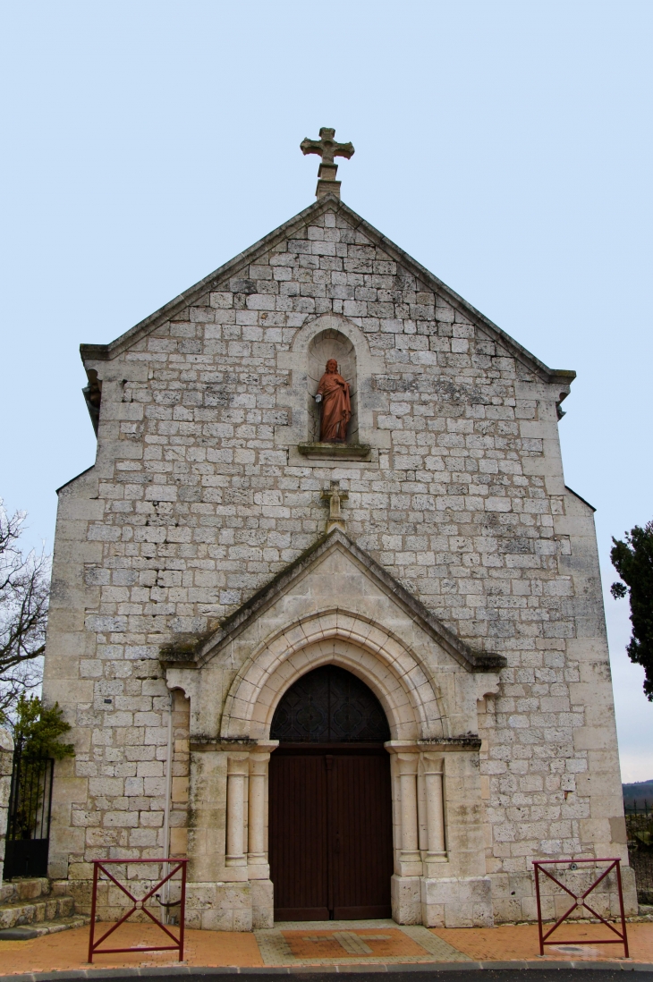 Façade occidentale de l'église. - Rouffignac-de-Sigoulès