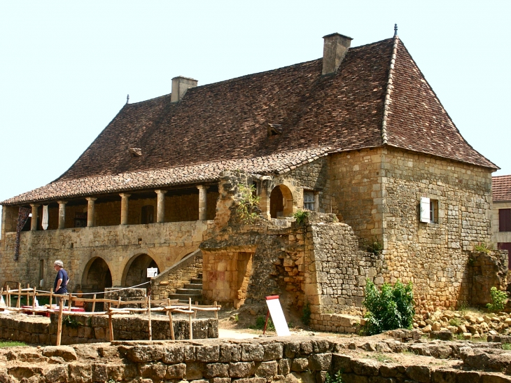 Le Cloître. - Saint-Avit-Sénieur