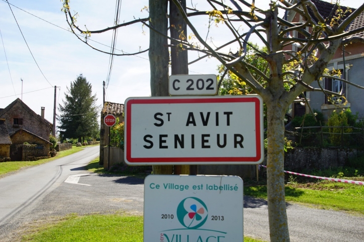  - Saint-Avit-Sénieur