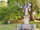 Photo précédente de Saint-Front-sur-Nizonne Monument-aux-Morts