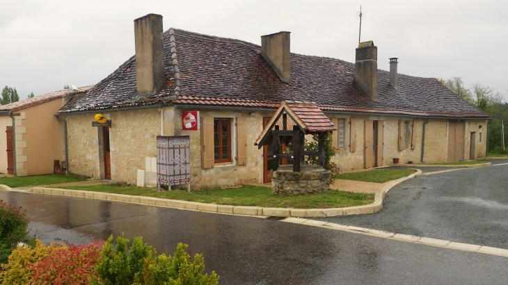 Le multiple rural. - Saint-Géraud-de-Corps