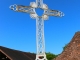 Croix face à l'église Saint Germain.