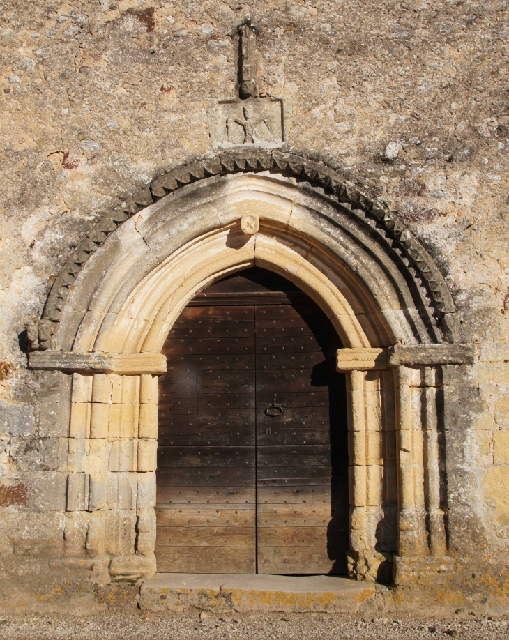 Portail du XIIIe siècle. - Saint-Geyrac
