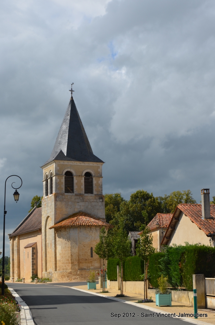Eglise St-Vincent-Jalmoutiers - Saint-Vincent-Jalmoutiers