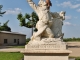 Photo suivante de Saint-Vivien Monument aux Morts