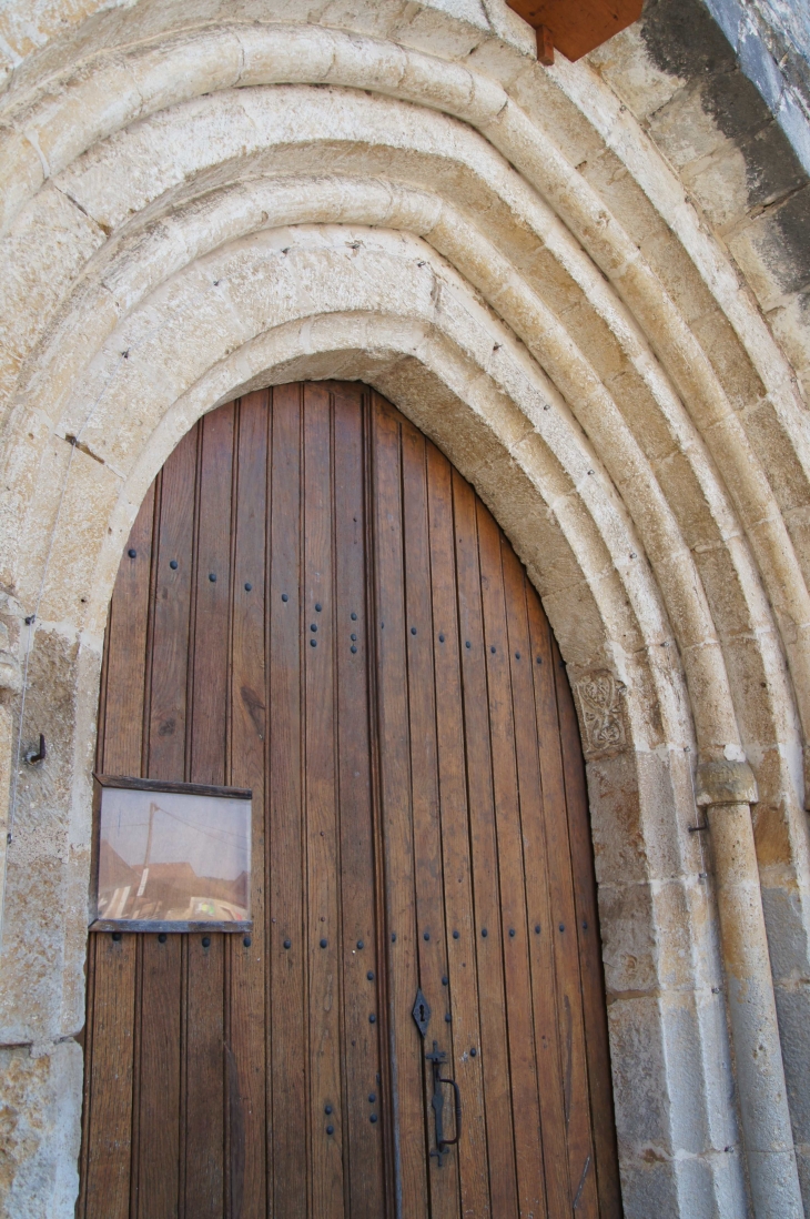 Le portail roman de l'église. - Sainte-Eulalie-d'Ans