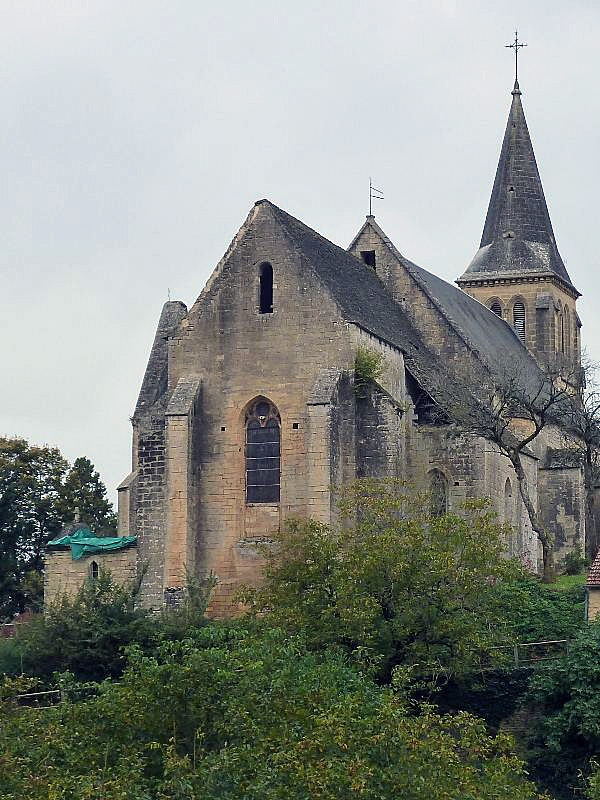 Photo à SalignacEyvigues (24590) L'église SalignacEyvigues