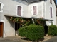 Photo suivante de Savignac-Lédrier Maison de village.