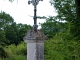 Croix de chemin près du château de la Martinie