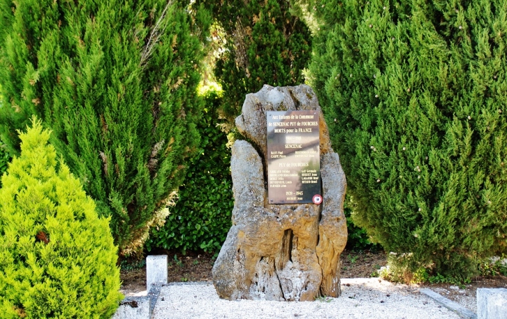 Monument-aux-Morts  - Sencenac-Puy-de-Fourches