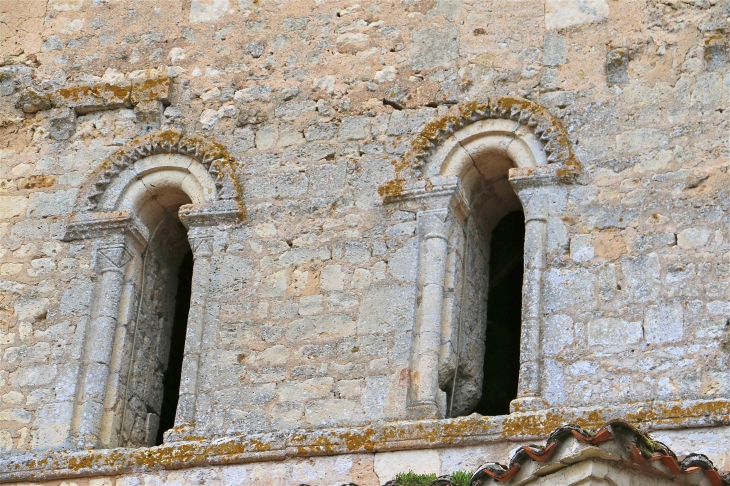 Les ouvertures du clocher - Siorac-de-Ribérac