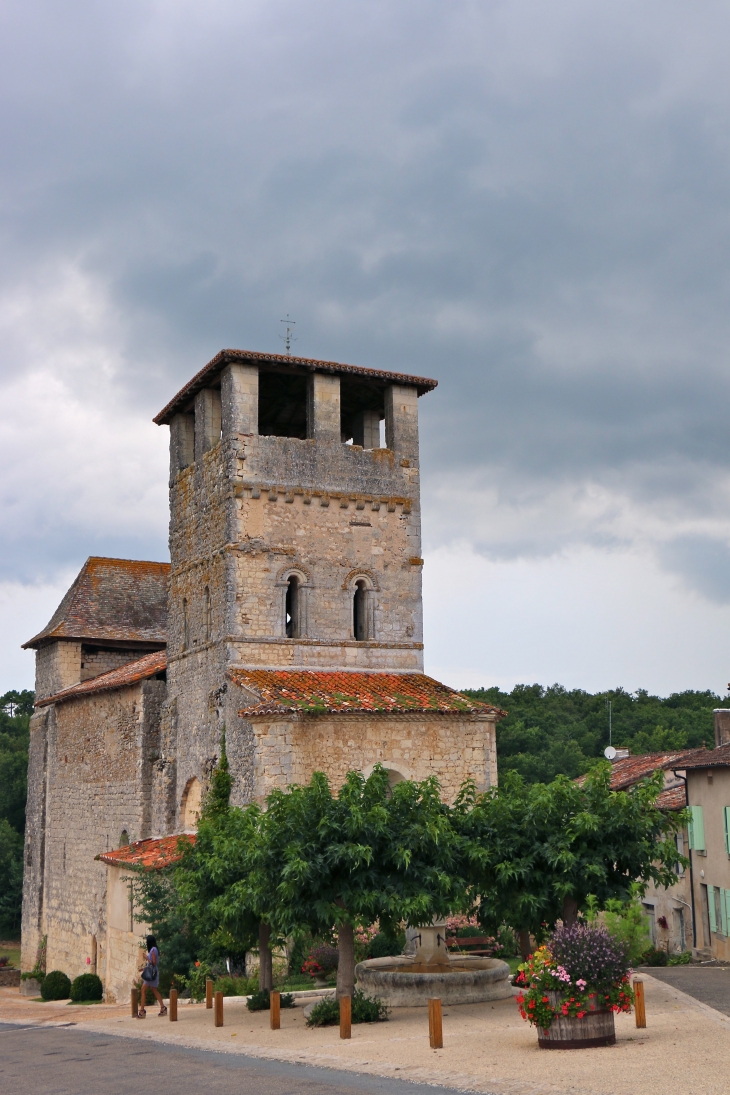 Eglise Saint Pierre ès Liens en 2014 - Siorac-de-Ribérac