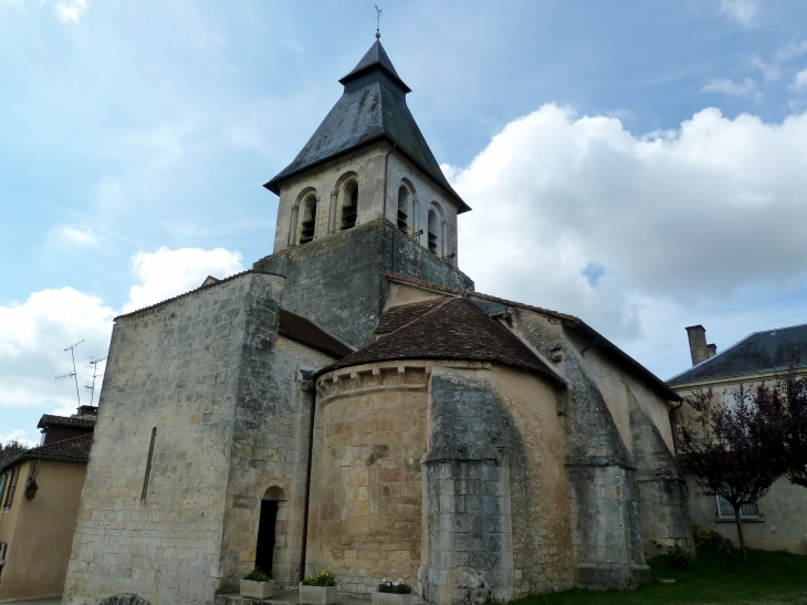 L'église Saint Germaindu XIII° - Sorges