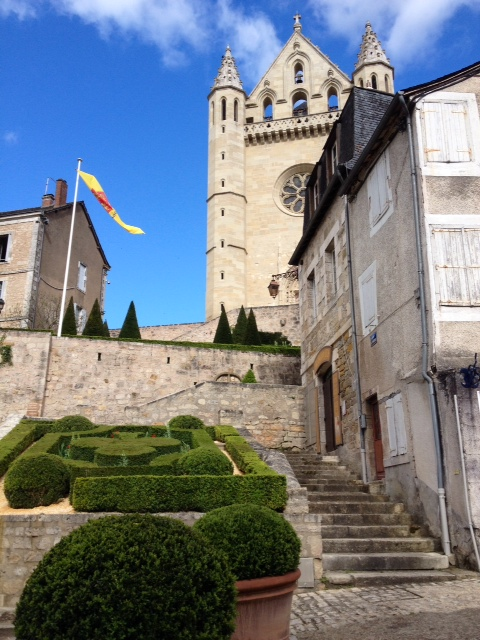 Un des nombreux escaliers de Terrasson. - Terrasson-Lavilledieu