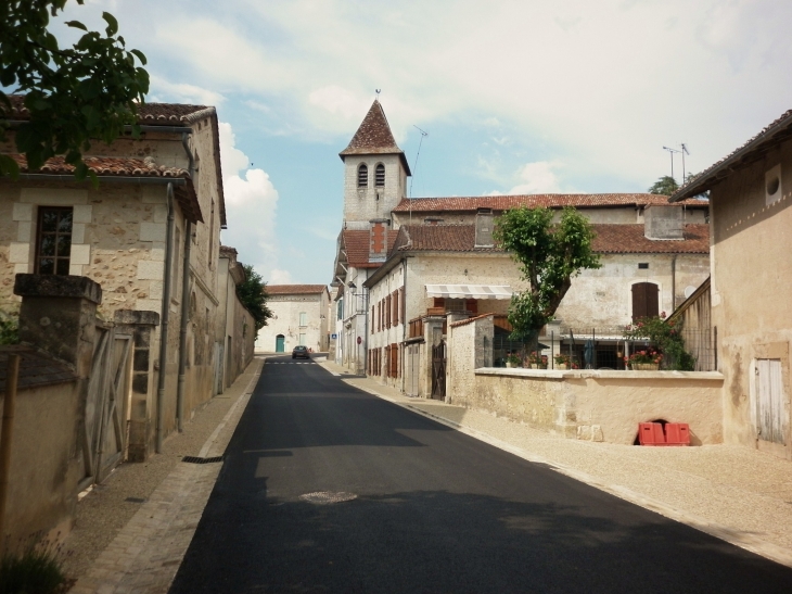 La rue principale. - Vanxains