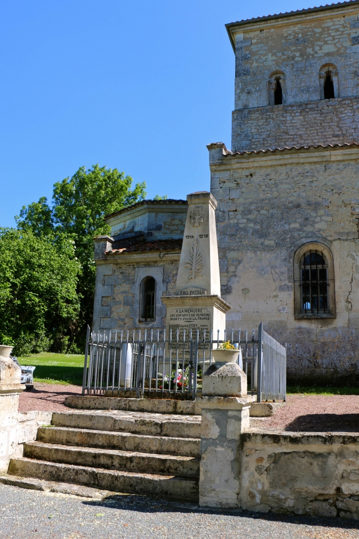 Le Monument aux Morts - Vendoire