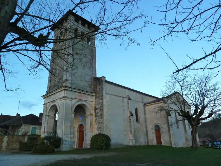 Eglise Saint-Pierre-ès-Liens des XVIIIe et XIXe siècles - Villamblard