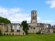 L'abbaye de la Sauve-Majeur fut fondée en 1079 par le duc d'Aquitaine et Saint Gérard. A son apogée, elle abritait 300 moines.