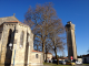 L'église XIXème, le platane remarquable de 130 ans d'âge et le château d'eau du Porge.
