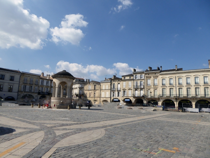 La Grand Place - Libourne