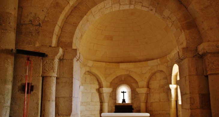 Parsac ( Commune de Montagne ) église Notre-Dame