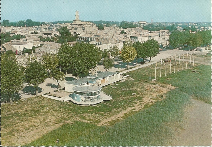 Carte postale de 1965 - Pauillac