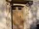 Photo suivante de Rauzan Maison 15/16ème, l'entrée sculptée.
