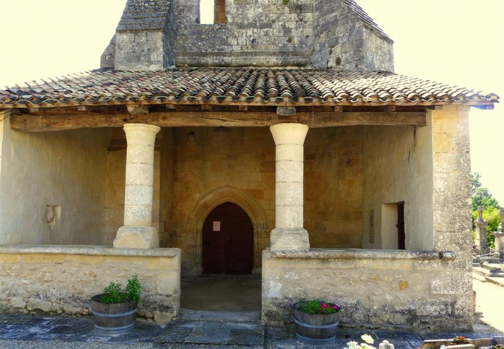 Porche de l'église - Saint-Aubin-de-Branne