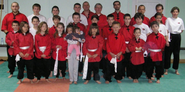 Photo des adhérents du club de kung fu - Saint-Ciers-d'Abzac