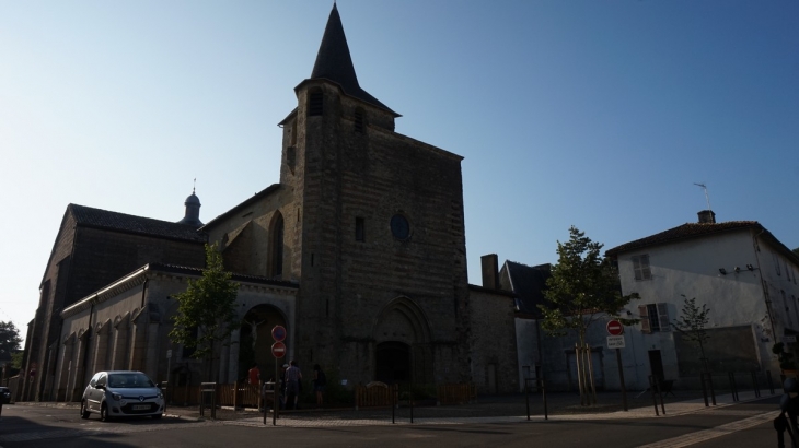 L'église - Aire-sur-l'Adour