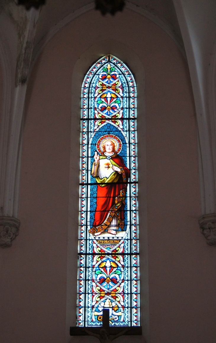 Vitrail de l'église Saint-Barthélémy. - Créon-d'Armagnac