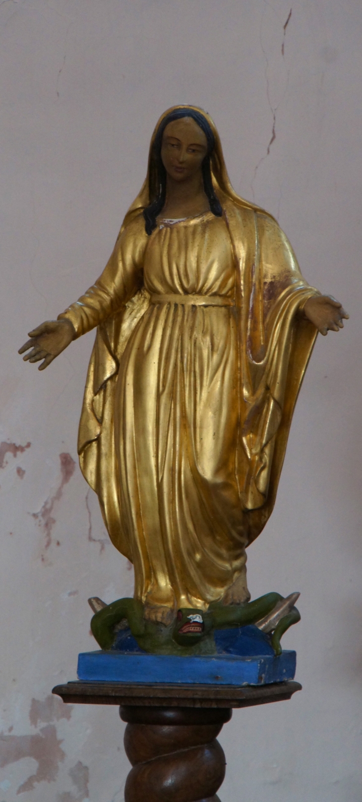 Statue dorée de l'église Saint-Barthélémy. - Créon-d'Armagnac