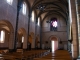Eglise Saint-Luperc : intérieur vers le portail.