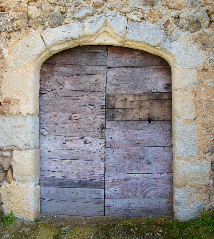 Le portail de l'église Saint-Luperc. - Rimbez-et-Baudiets