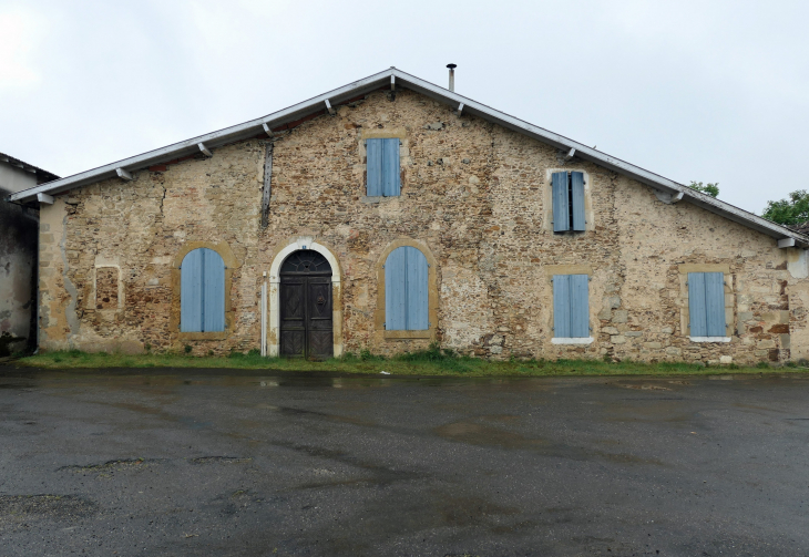 Maison ancienne - Saint-Loubouer