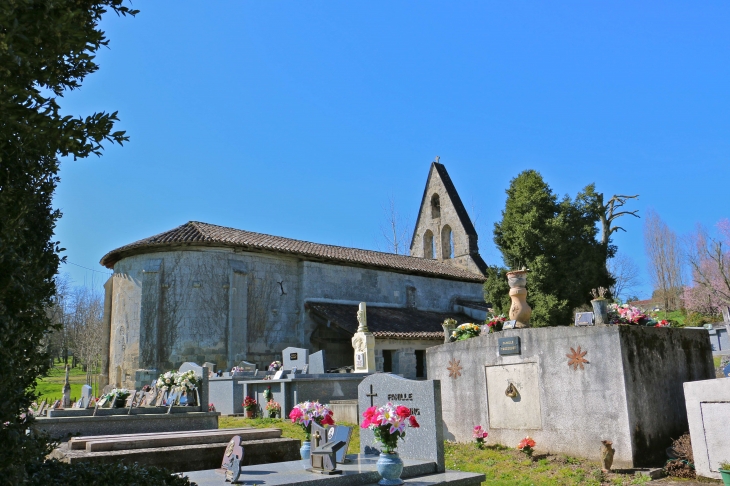 Façade nord de l'église Notre Dame. - Ambrus