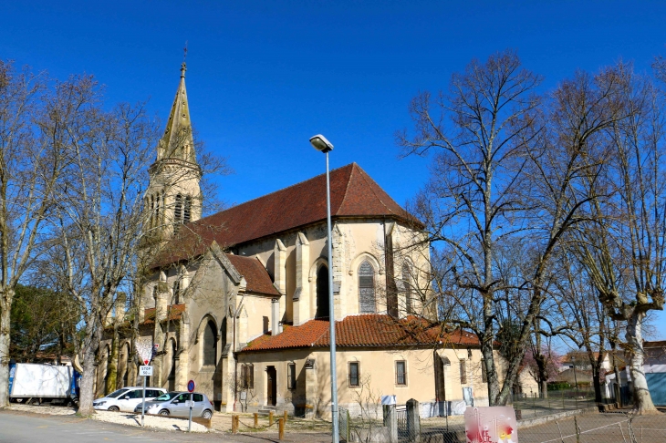 L'église Notre Dame du XIXe siècle. - Barbaste