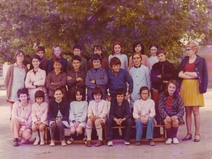1972-1973 classe de Mlle MIGNON à Casteljaloux 47700