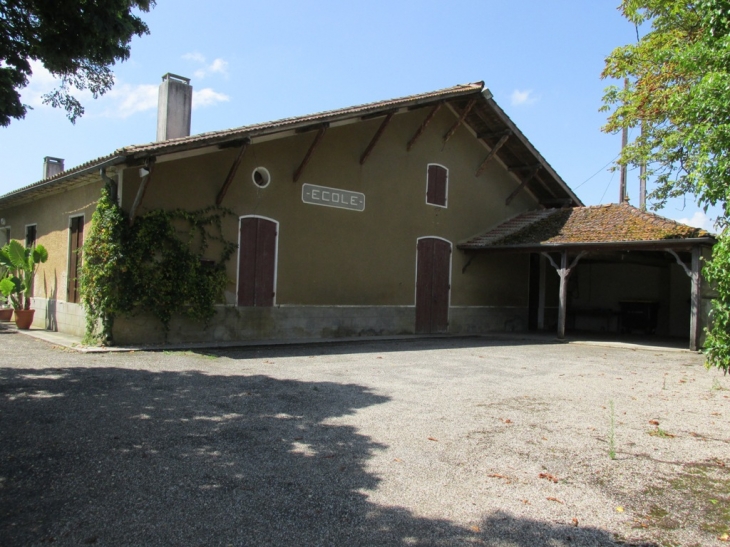 Ancienne école à Goutz, Cocumont, 47250