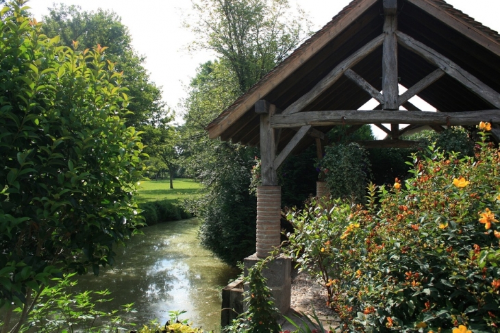 Le lavoir - Fauillet