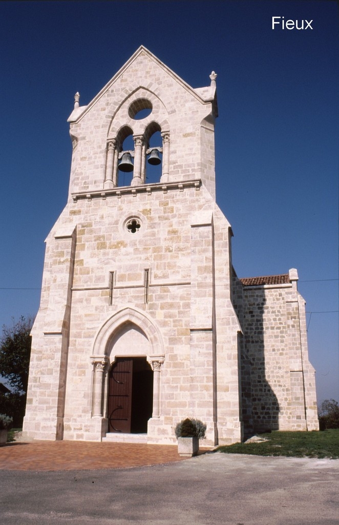 Fieux L'église