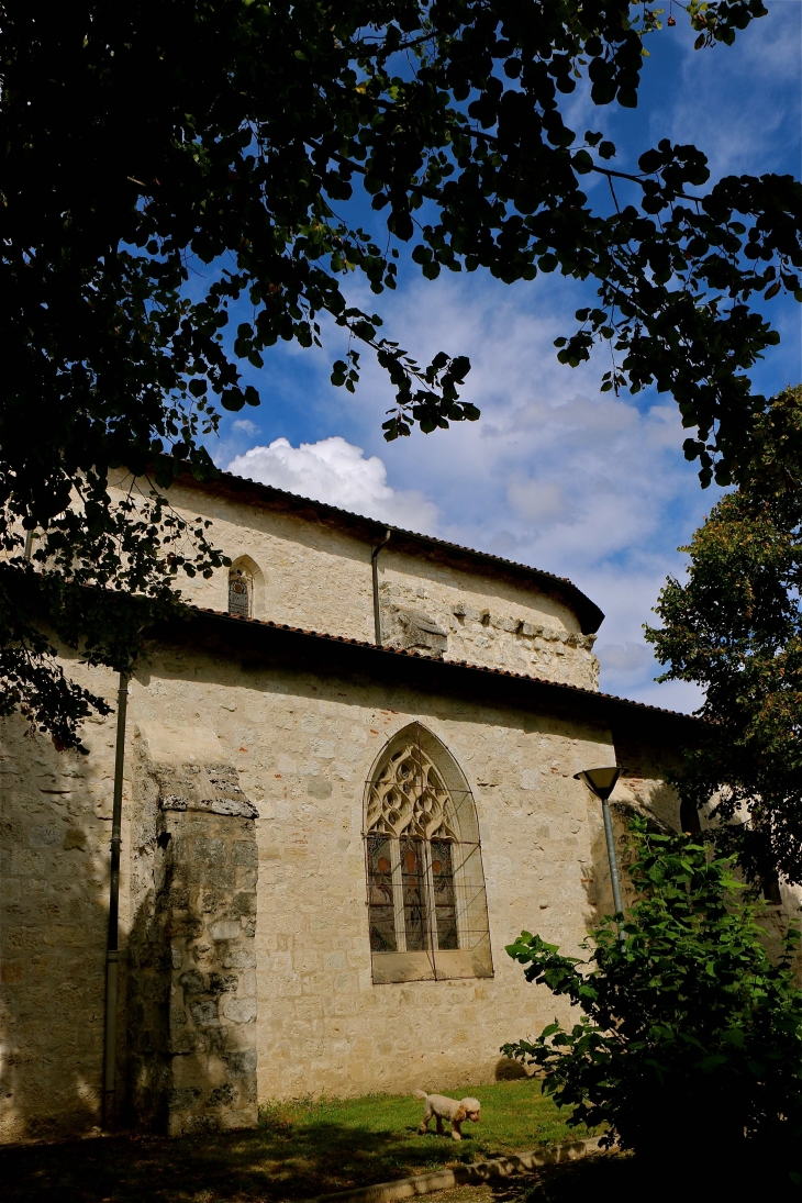 Façade Sud de l'église Saint Germain - La Sauvetat-du-Dropt