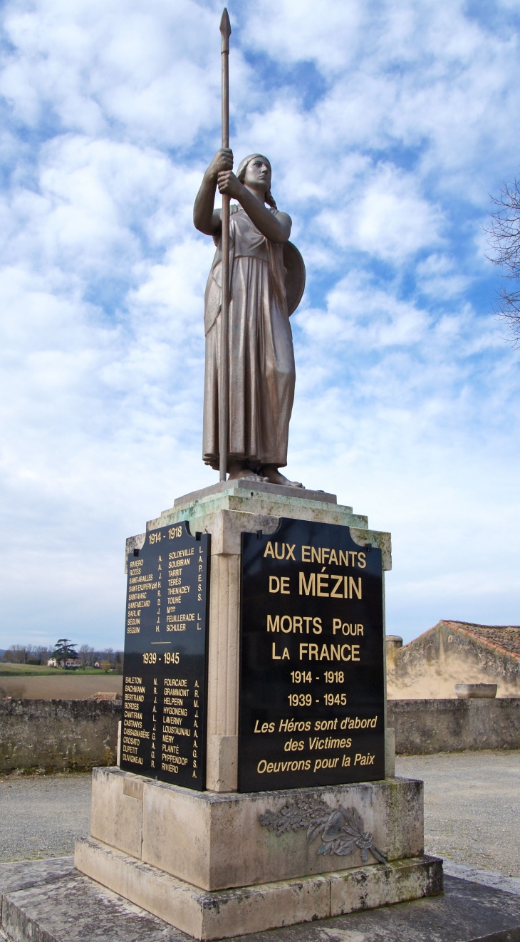Le Monument aux Morts. - Mézin