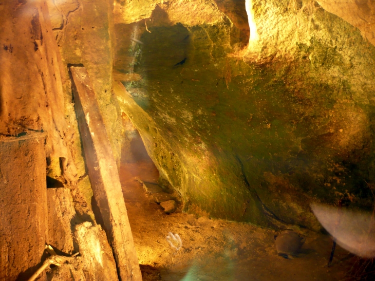 Le souterrain de l'église Saint-Jean de Balerme - Montpezat