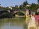 Vieux pont vue du quai de la Baïse